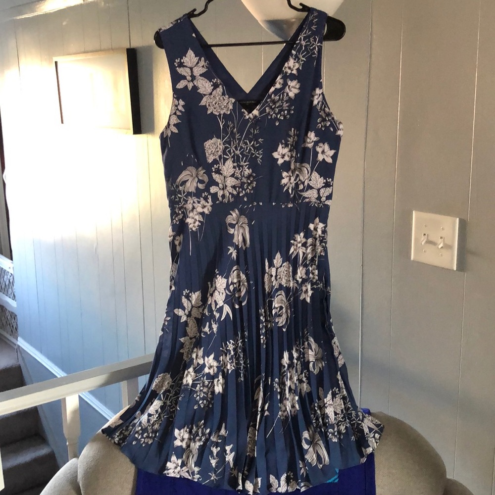Banana Republic Size 10 Dress for sale